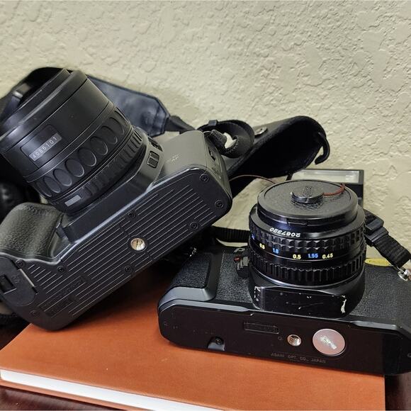 Vintage Pentax 35mm Camera bundle - Picture 8 of 11